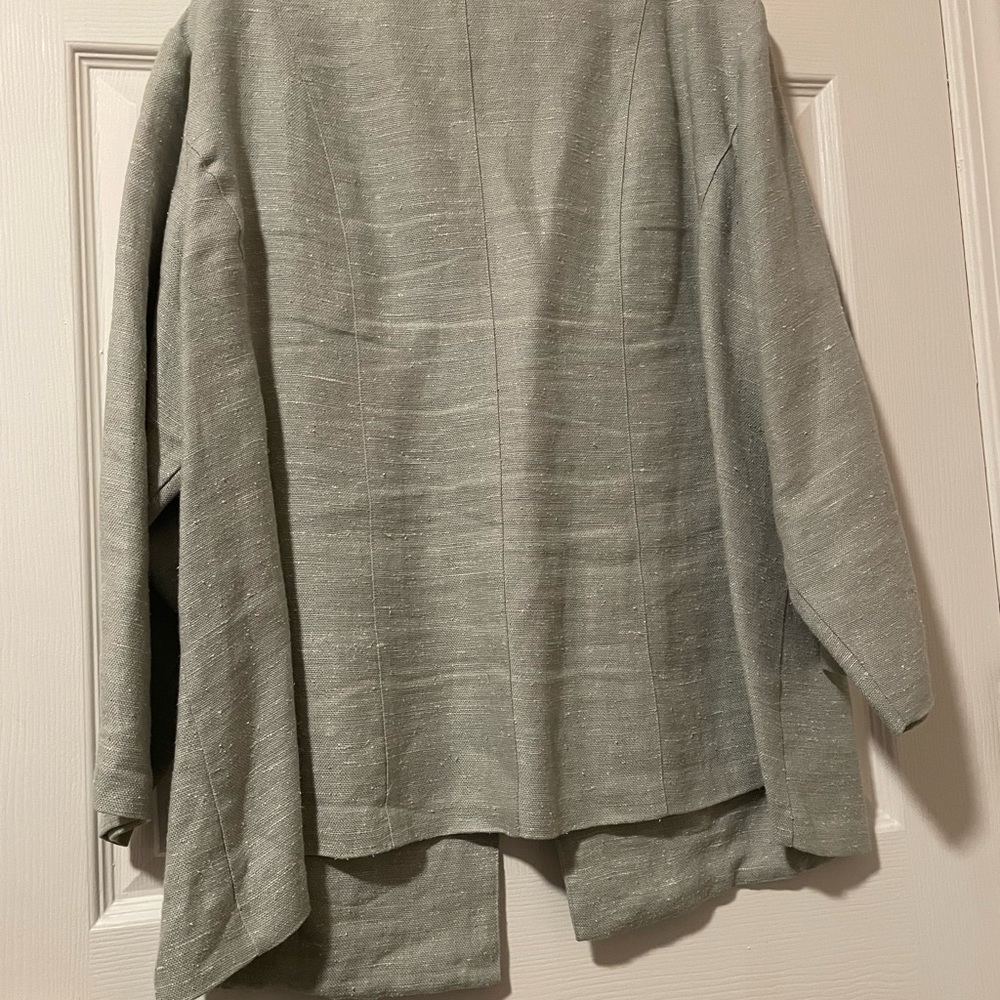 Eileen Fisher Light Sage Green Linen-Blend Blazer - Picture 2 of 5